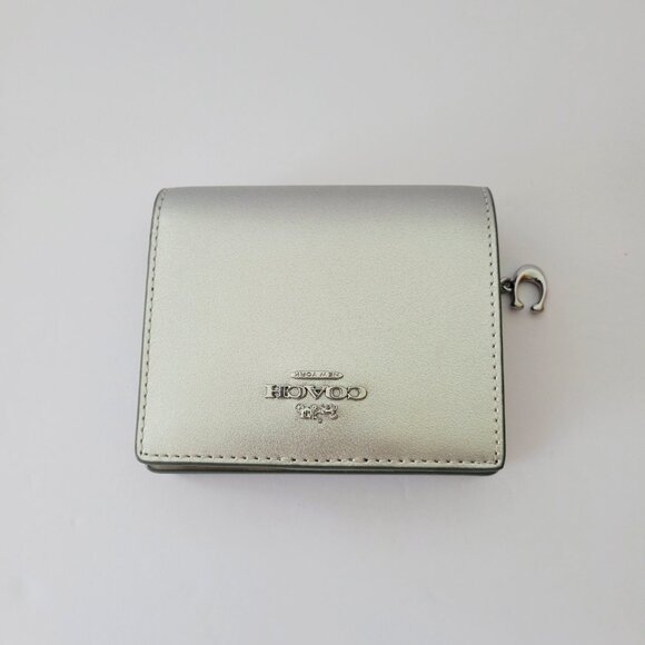 Coach CW792 Snap Wallet Pearlized Leather Metallic Light Silver - Picture 6 of 8